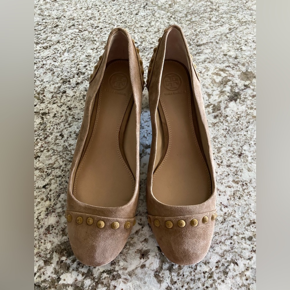 Tory Burch Colt River Rock Suede Studded Pump Heel